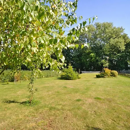 By The Lake, Private Garden, Oswino