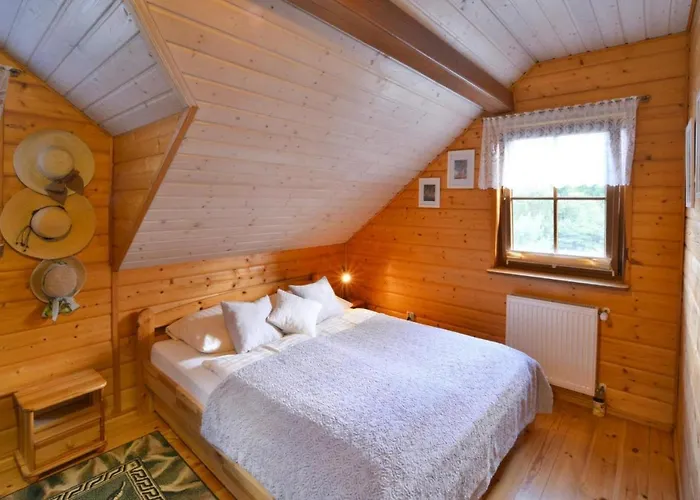 بيت للعطل By The Lake, Private Garden, *