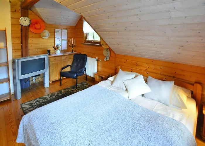 بيت للعطل By The Lake, Private Garden,