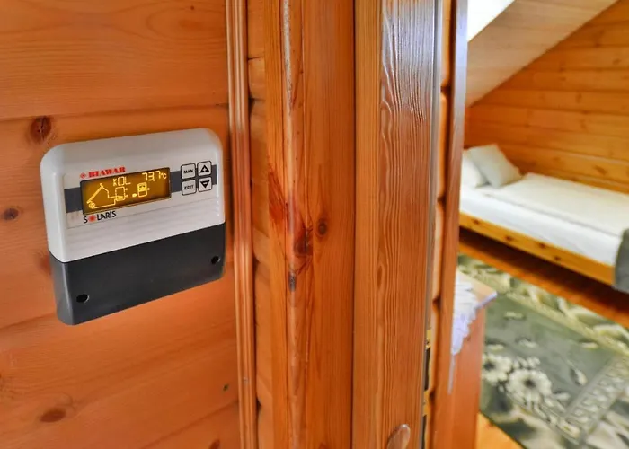 By The Lake, Private Garden, Oswino