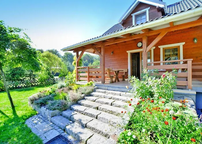 بيت للعطل By The Lake, Private Garden,