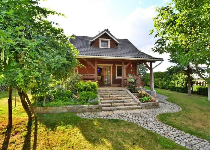 بيت للعطل By The Lake, Private Garden,